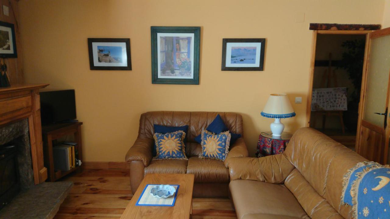 Artesano I Y III Guest House Наваредонда де Гредос Екстериор снимка