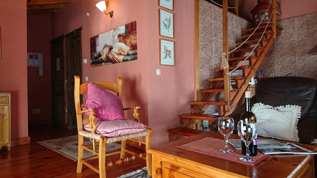 Artesano I Y III Guest House Наваредонда де Гредос Екстериор снимка